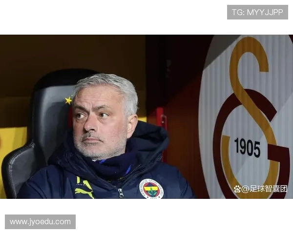 土媒称穆里尼奥已批准费内巴切夏窗尝试签下桑乔